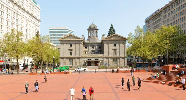 Pioneer Courthouse in Pioneer Square; 