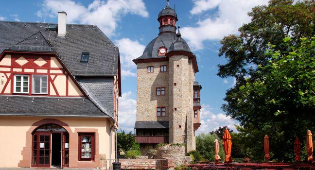 Residential tower of the Palace of Vollrads in Winkel, Rheingau, Hesse, Germany. Photo taken on: August 09th, 2011 